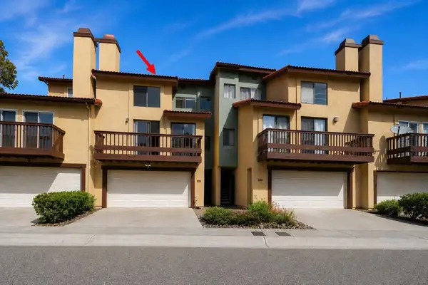 6862 Camino Berdecio, San Diego, CA 92111