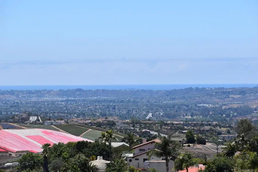 1549 Sleeping Indian Rd, Fallbrook, CA 92028 - #3