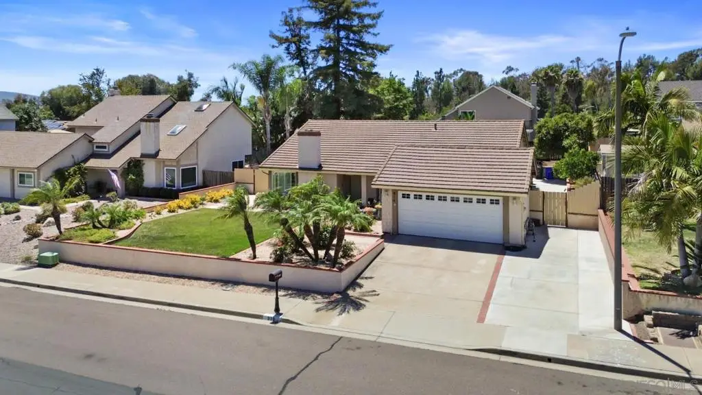 916 Carriage, San Marcos, CA 92069 - #1