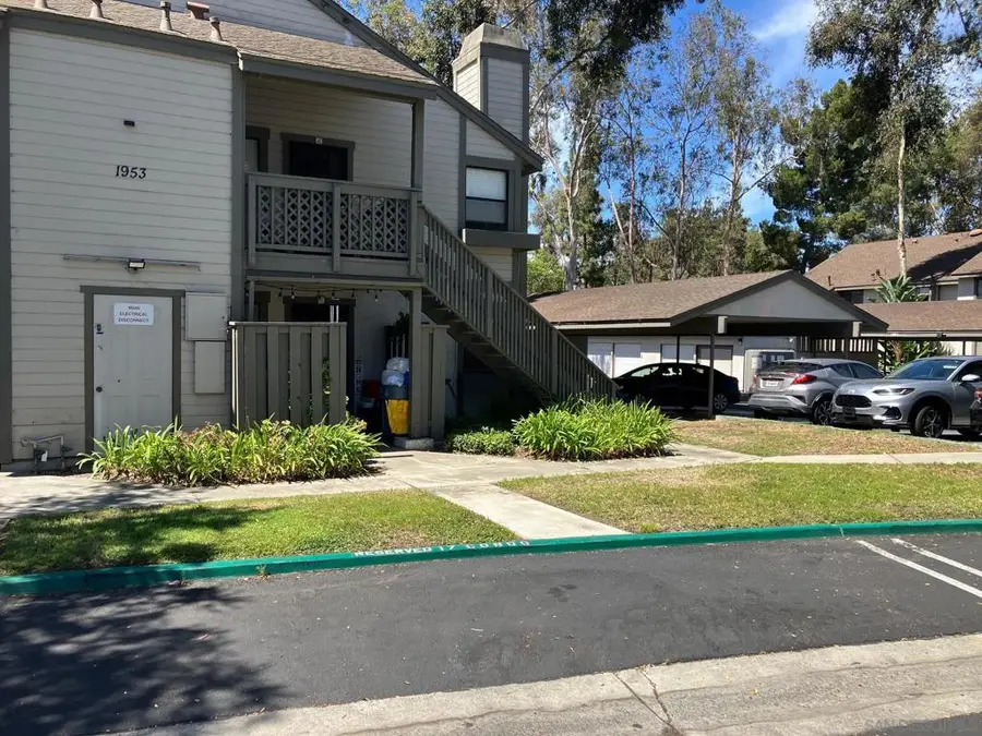 1953 Wellington Ln #4, Vista, CA 92081 - #2