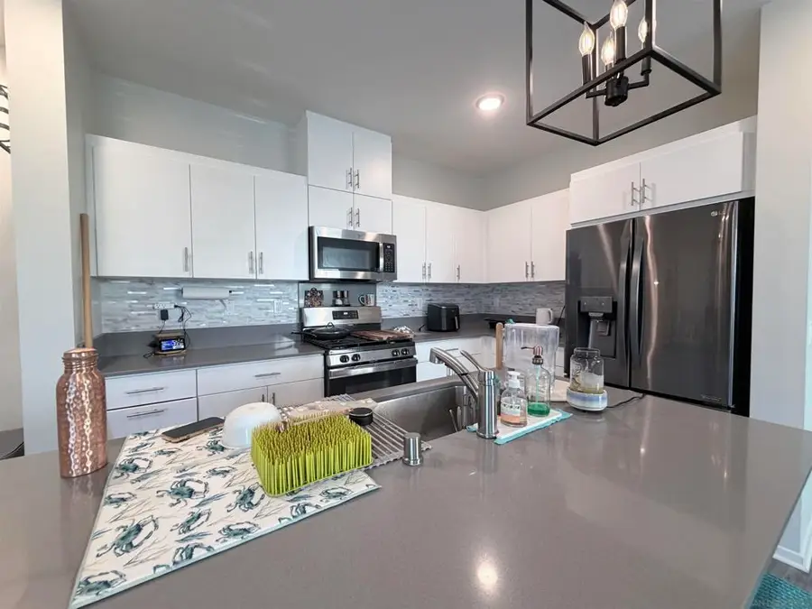 5203 Beachfront Cove #18, San Diego, CA 92154 - #2