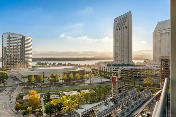 555 Front St. #1302, San Diego, CA 92101