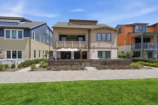817 Jersey Ct, San Diego, CA 92109