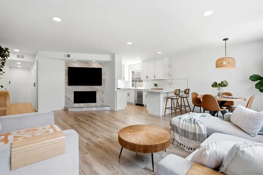 3063 Barnard St #1, San Diego, CA 92110 - #2