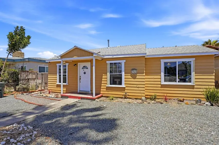 1071 1069 Madison Ave, Chula Vista, CA 91911 - #2