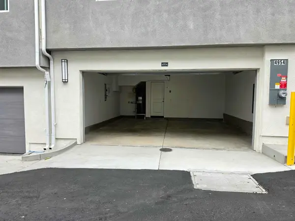 451 Creekside Circle, San Diego, CA 92114