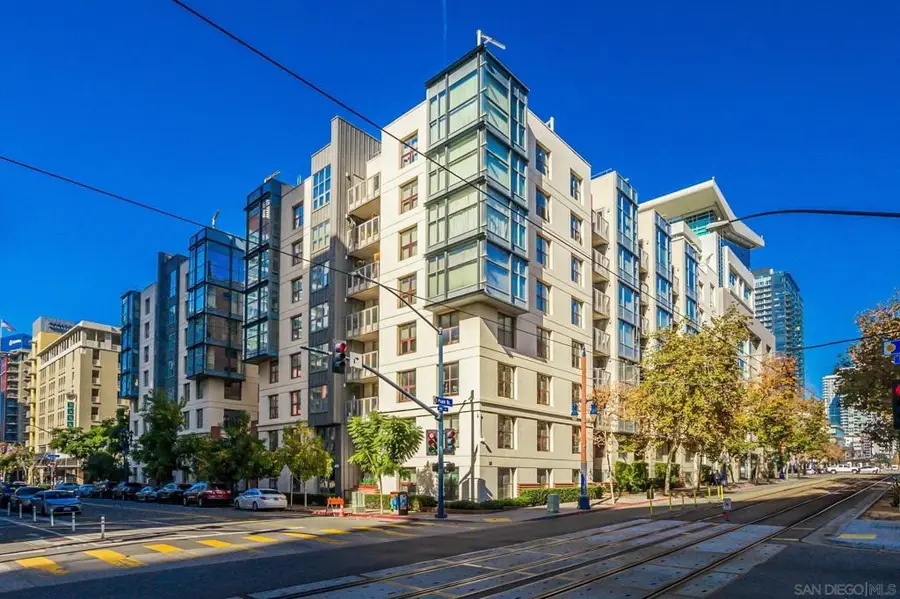 1150 J Street #204, San Diego, CA 92101 - #2