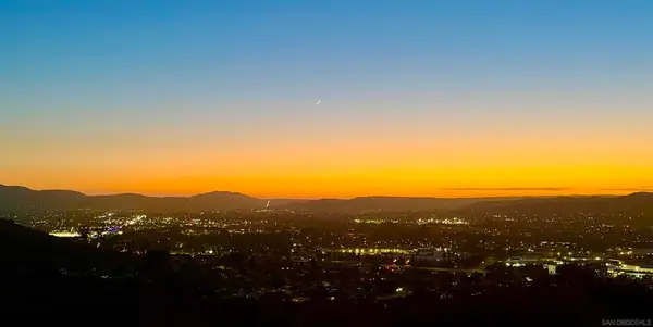 9122 Shadow Hill Rd, Santee, CA 92071