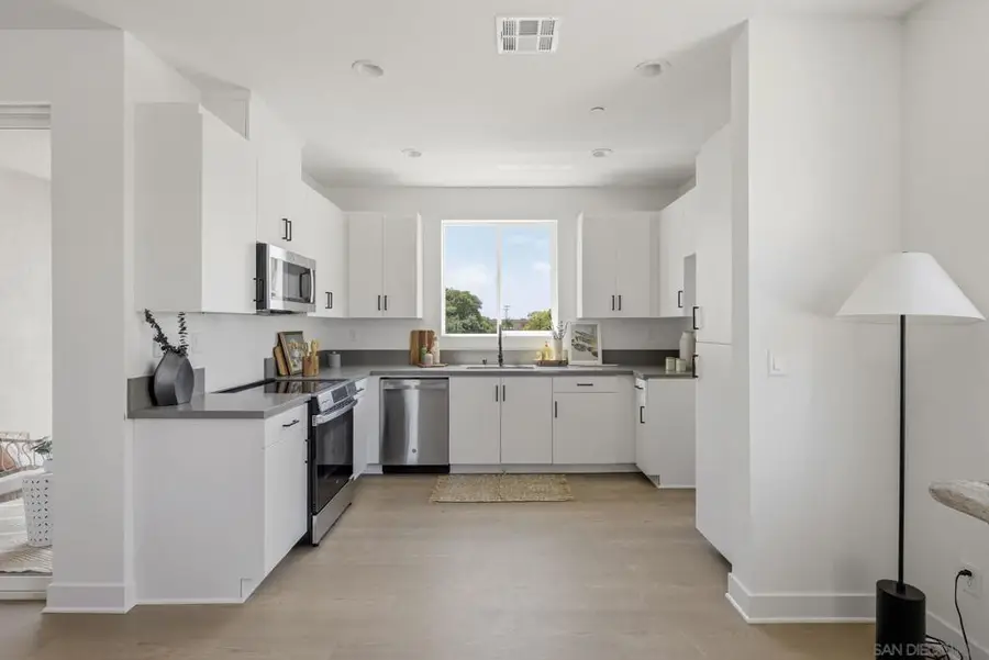 244 Pico Ave #4, San Marcos, CA 92069 - #2