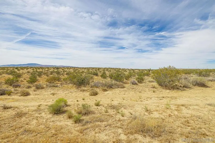 0 112th St W, Rosamond, CA 93560 - #3