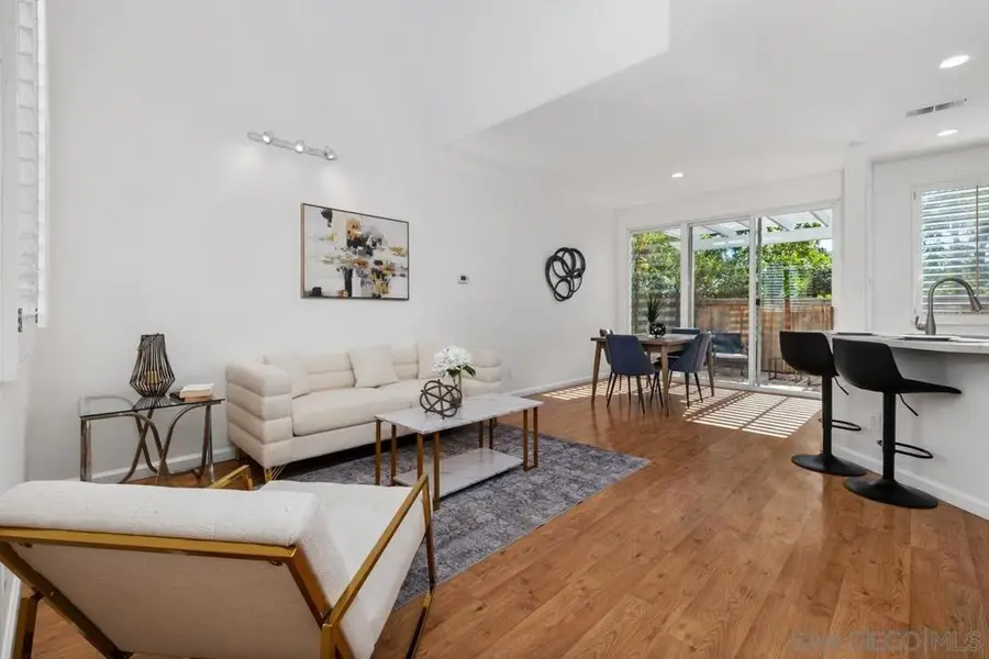 11087 Caminito Arcada, San Diego, CA 92131 - #3