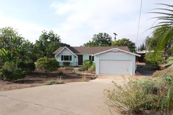 1101 Cresthill Pl, El Cajon, CA 92021