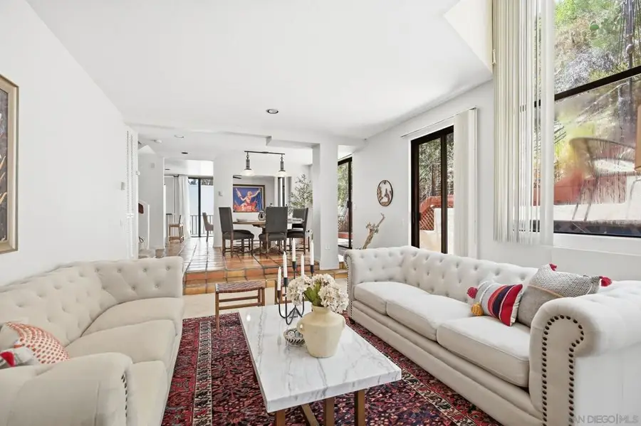 8354 Gilman Dr., La Jolla, CA 92037 - #3