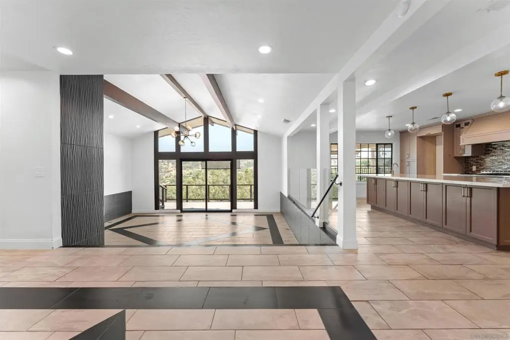 3006 Skycrest Drive, Fallbrook, CA 92028 - #1