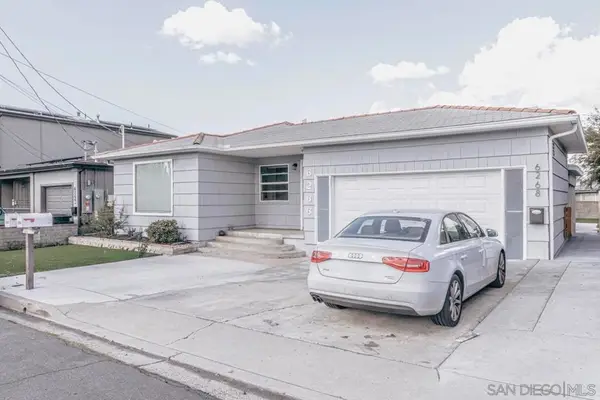 6266 68 Stewart St, San Diego, CA 92115