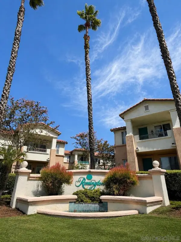 11456 Via Rancho San Diego #214, El Cajon, CA 92019