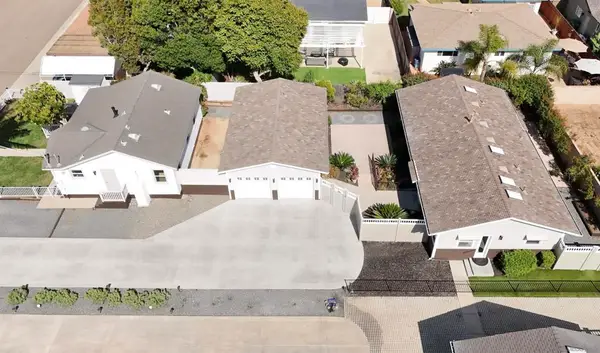 1027 29 Knowles Ave, Carlsbad, CA 92008