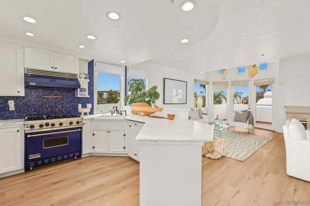 5437 La Jolla Blvd, La Jolla, CA 92037 - #1