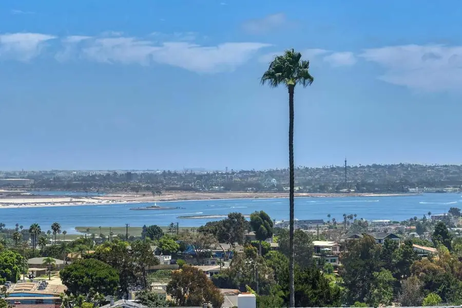 2157 Harbour Heights Road, San Diego, CA 92109 - #2