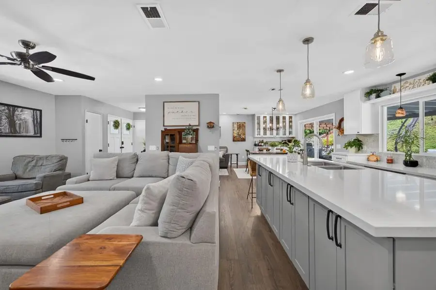 2520 Windmill View, El Cajon, CA 92020 - #3
