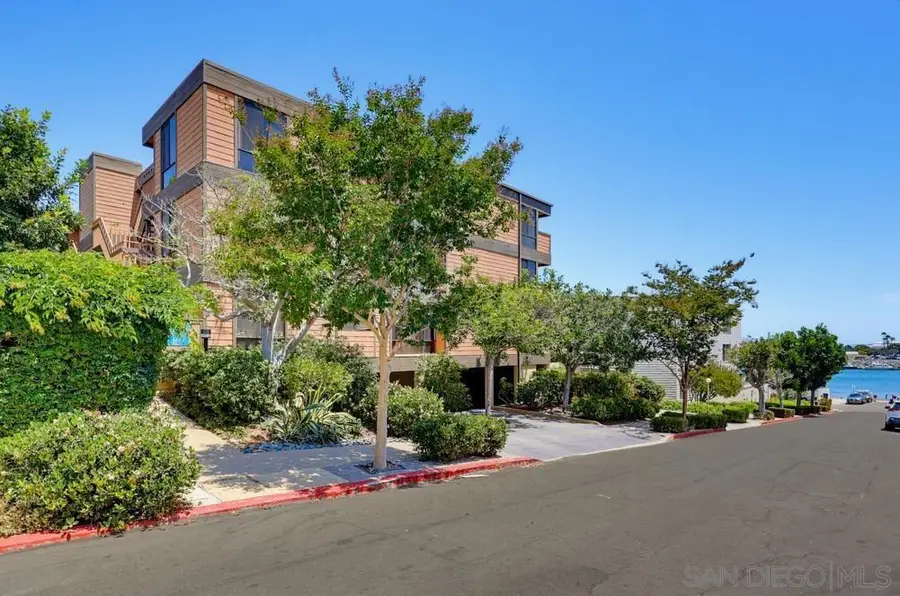 2942 Lawrence St., San Diego, CA 92106 - #2