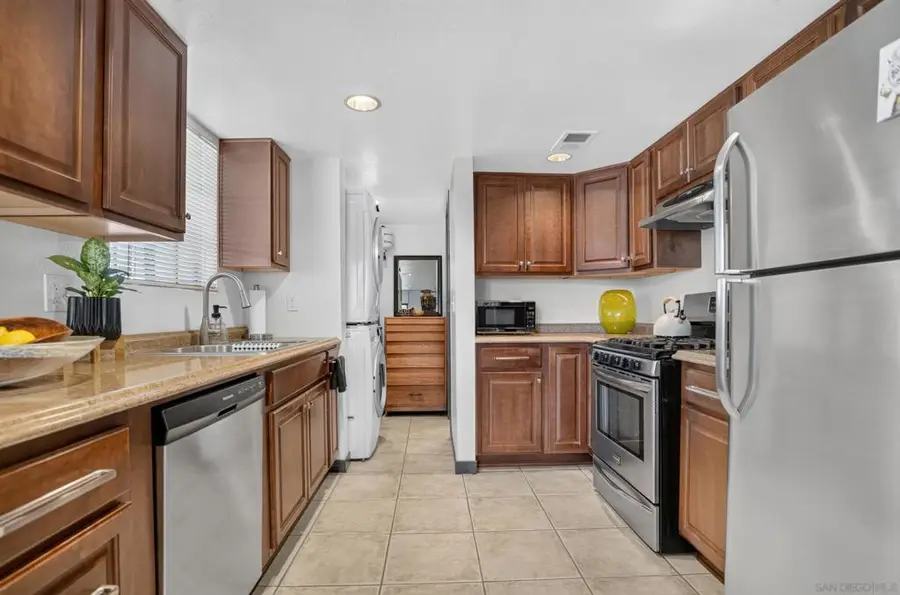 575 E #5, Chula Vista, CA 91910 - #3