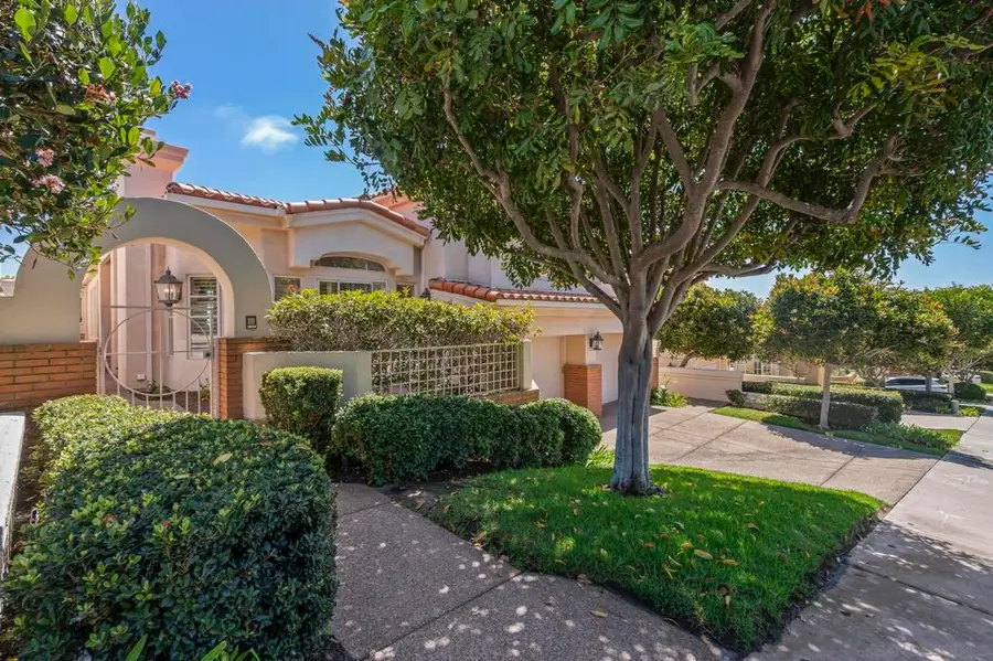 1373 Caminito Halago, La Jolla, CA 92037 - #2