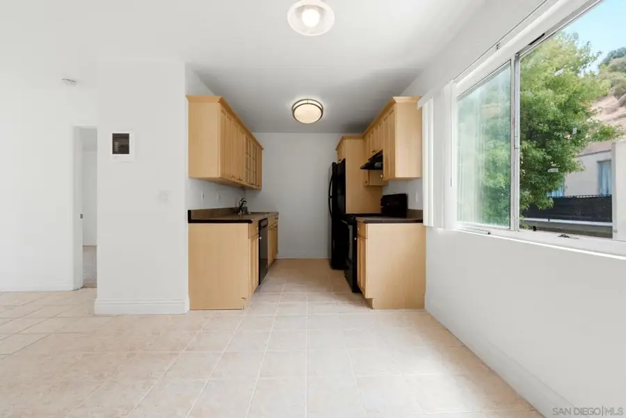 2850 Reynard Way #16, San Diego, CA 92037 - #3