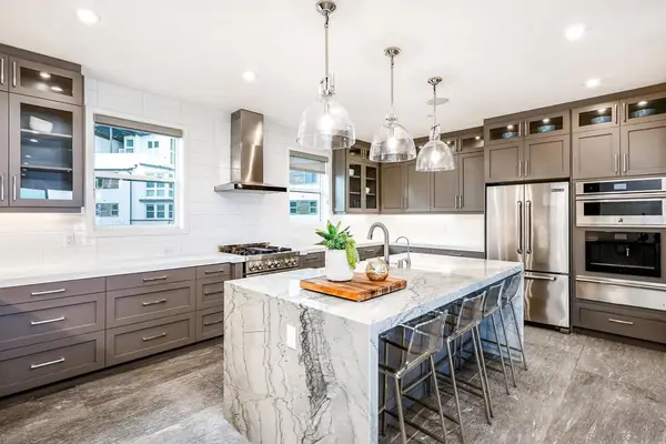2858 Avella Cir, San Diego, CA 92108