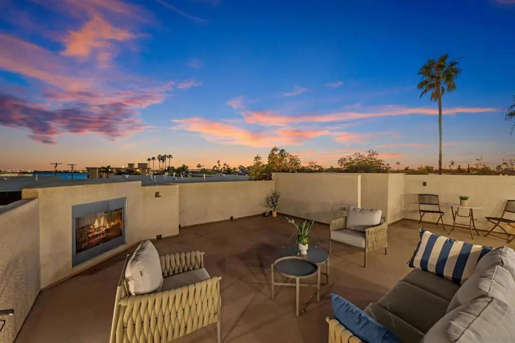 3957 Lamont St, San Diego, CA 92109 - Image #1