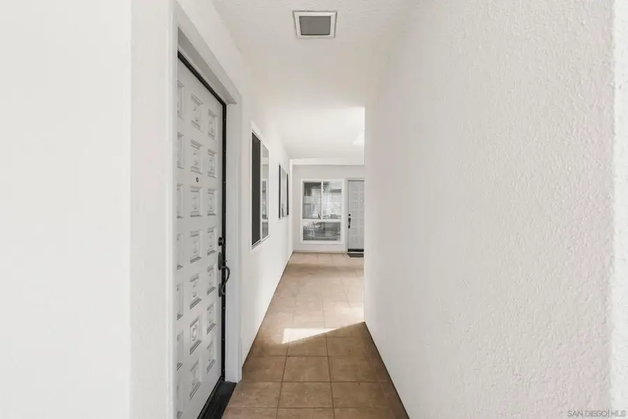 1030 Robinson Ave #101, San Diego, CA 92103 - #3