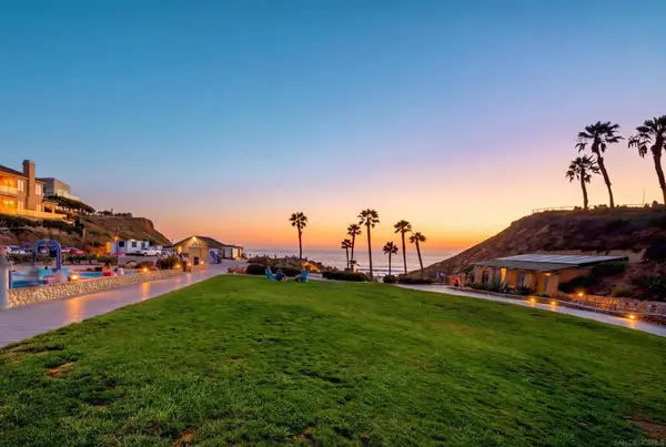 135 S Sierra Ave #20, Solana Beach, CA 92075