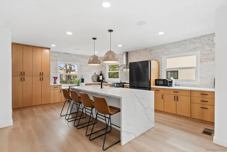 Address Withheld By Seller, San Diego, CA 92116 - #2