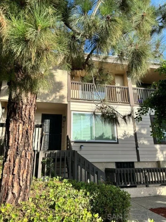 1174 Locust Street, San Diego, CA 92106 - #1