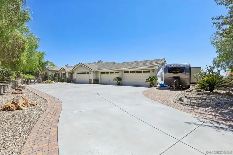 26379 Engelmann, Valley Center, CA 92082 - #3