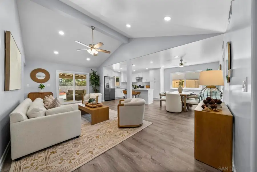 4105 Alana Cir, Oceanside, CA 92056 - #3