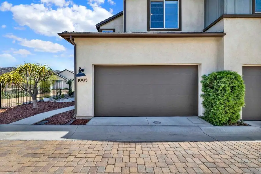 1995 Julie Dawn Pl., Escondido, CA 92026 - #2