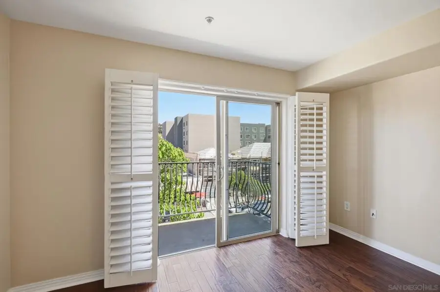 801 W Hawthorn #406, San Diego, CA 92101 - #3