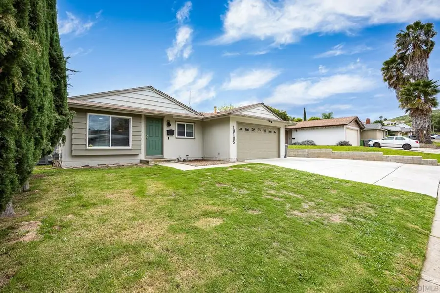 10105 Shaggybark Dr, Santee, CA 92071 - #3