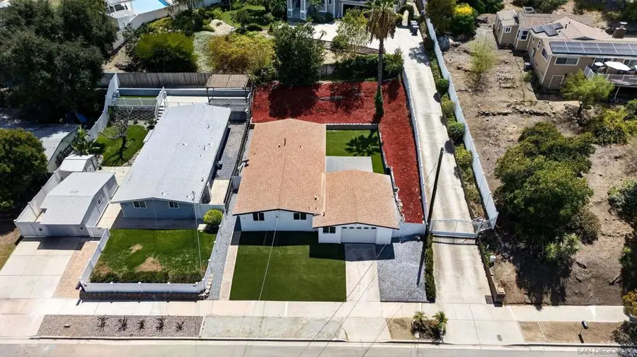 669 Skyview St, El Cajon, CA 92020 - #3