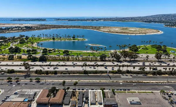 2059 65 Morena Blvd, San Diego, CA 92110