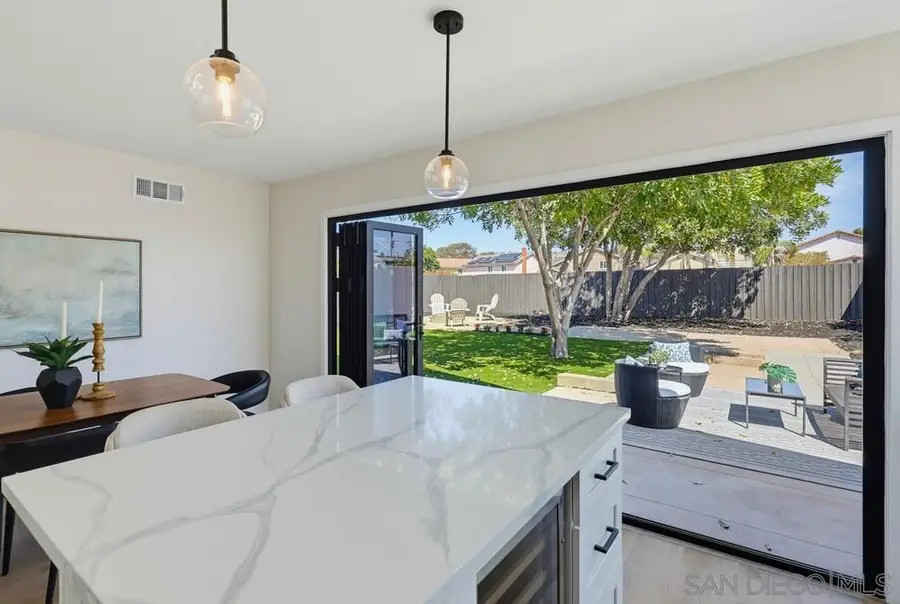 10945 Janice Ct, San Diego, CA 92126 - #2