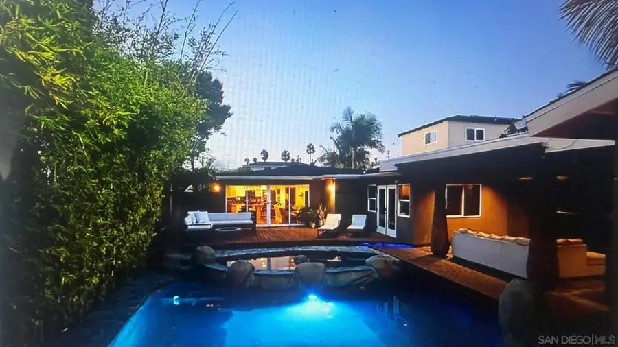 Address Withheld By Seller, San Diego, CA 92109 - #2