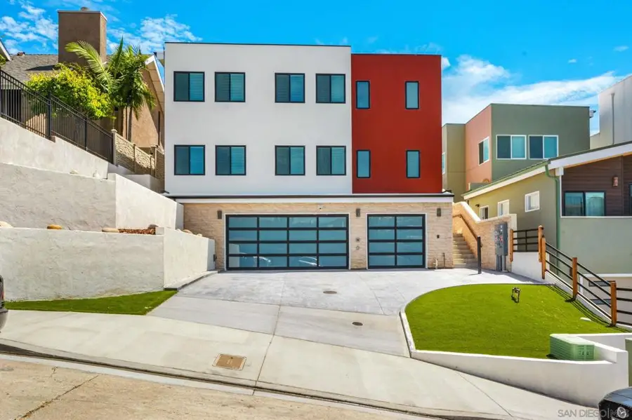 1251 1253 Van Nuys St, San Diego, CA 92109 - #2