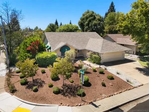898 Yosemite Drive, Chico, CA 95928
