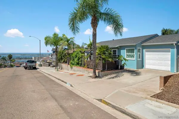 3762 Baker St, San Diego, CA 92117