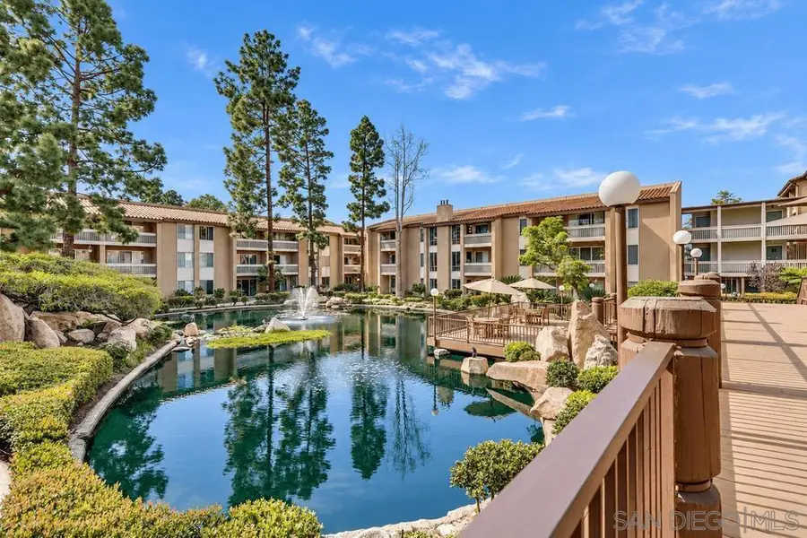 1855 Diamond St #220, San Diego, CA 92109 - #3