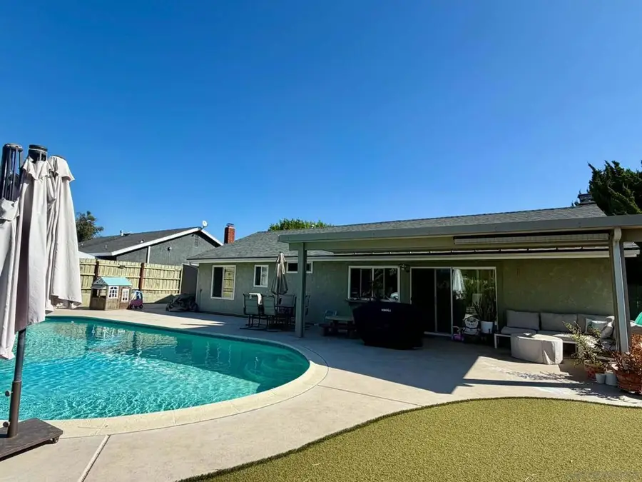 931 Summerfield Pl., Escondido, CA 92027 - #3