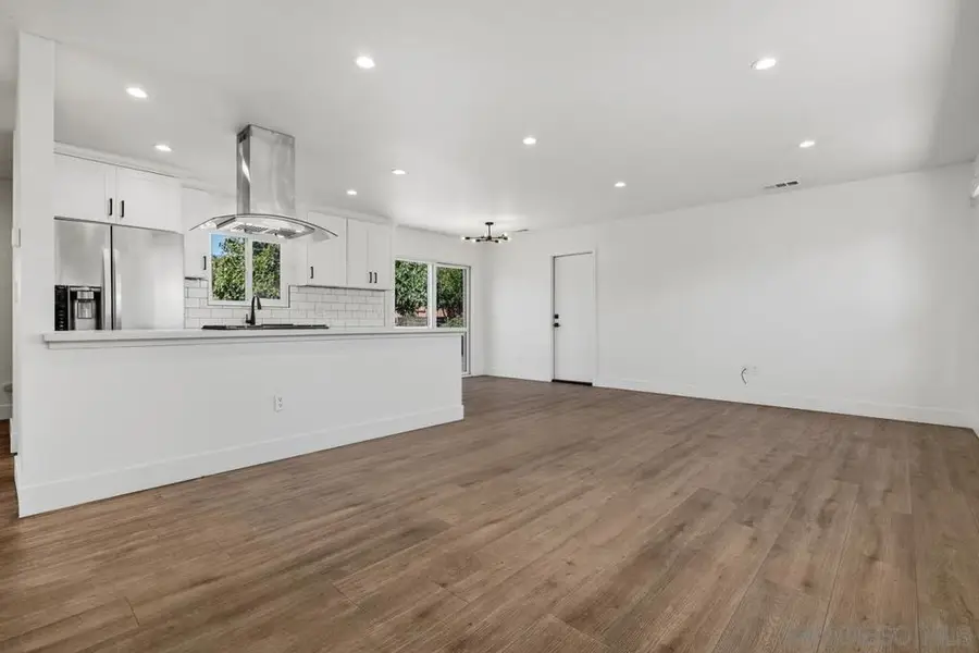 1158 Purdy St, Spring Valley, CA 91977 - #3