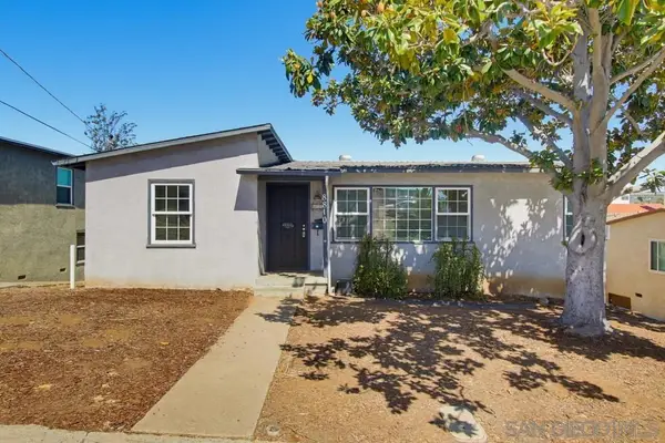 8810 Hayes St, La Mesa, CA 91942